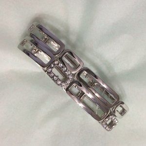 Silver Tone Stretch Bracelet Set